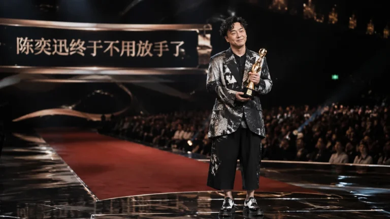 陈奕迅终于不用放手了